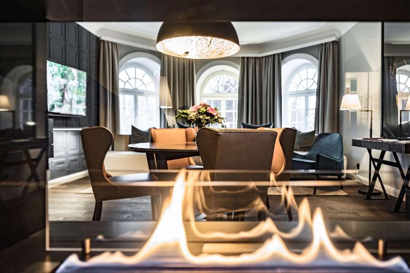 SCHLOSS Hotel Fleesensee - Oda