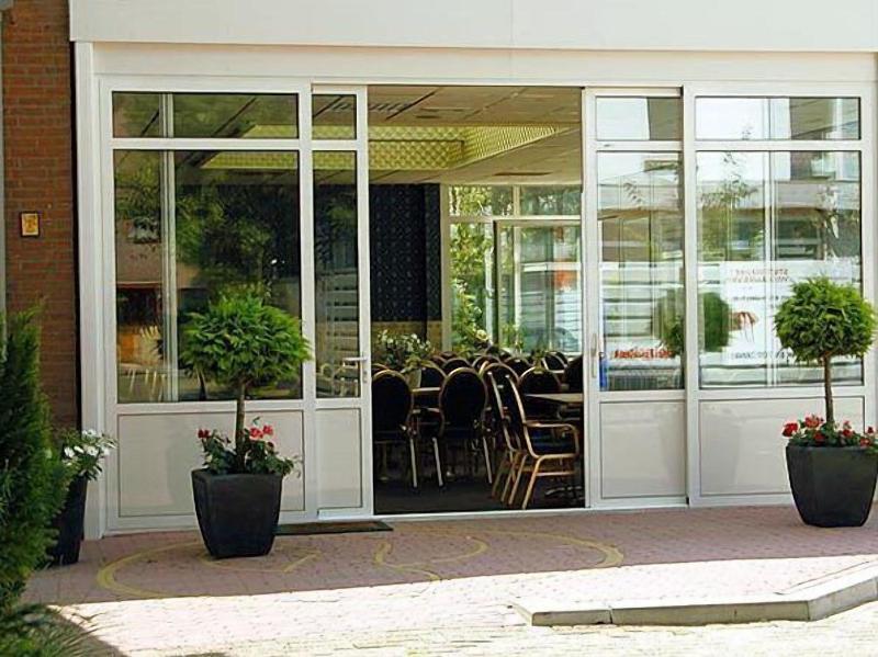 Hotel Zwanenburg Amsterdam Airport - Genel
