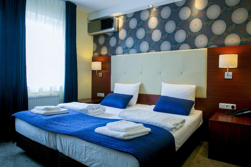 Hotel Zwanenburg Amsterdam Airport - Oda