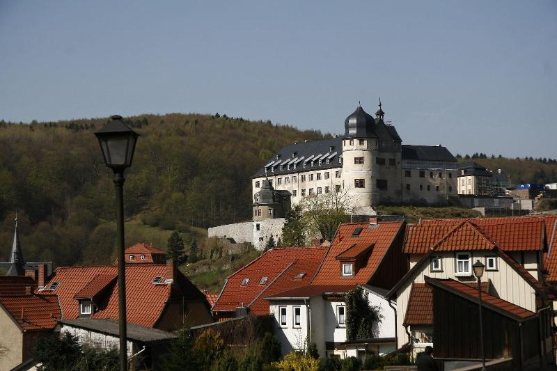 Hotel Zum Burgergarten - Genel