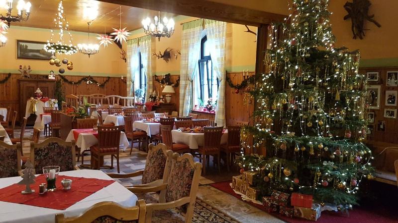 Hotel Zum Burgergarten - Restoran