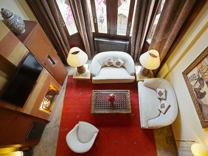La Maison Arabe - Toplantı
