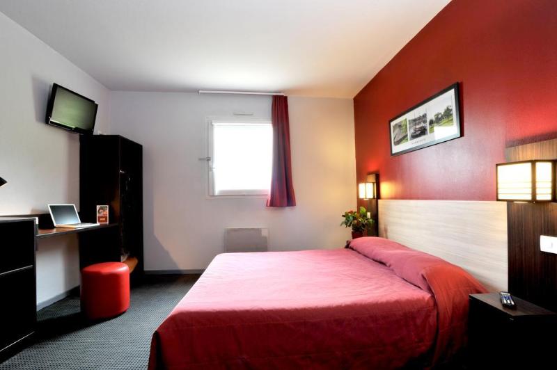 Brit Hotel Saint-Quentin - Genel