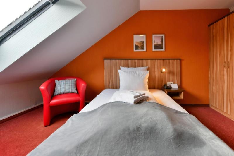 City Hotel Meckenheim - Genel