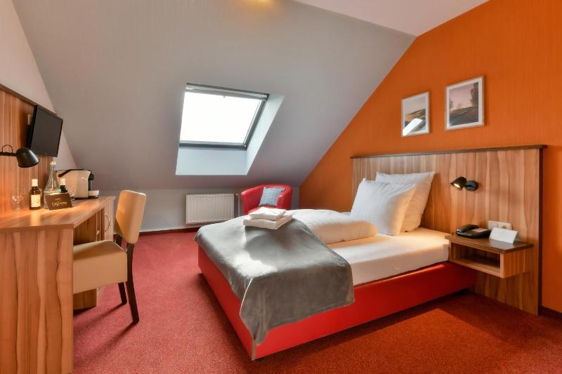 City Hotel Meckenheim - Genel