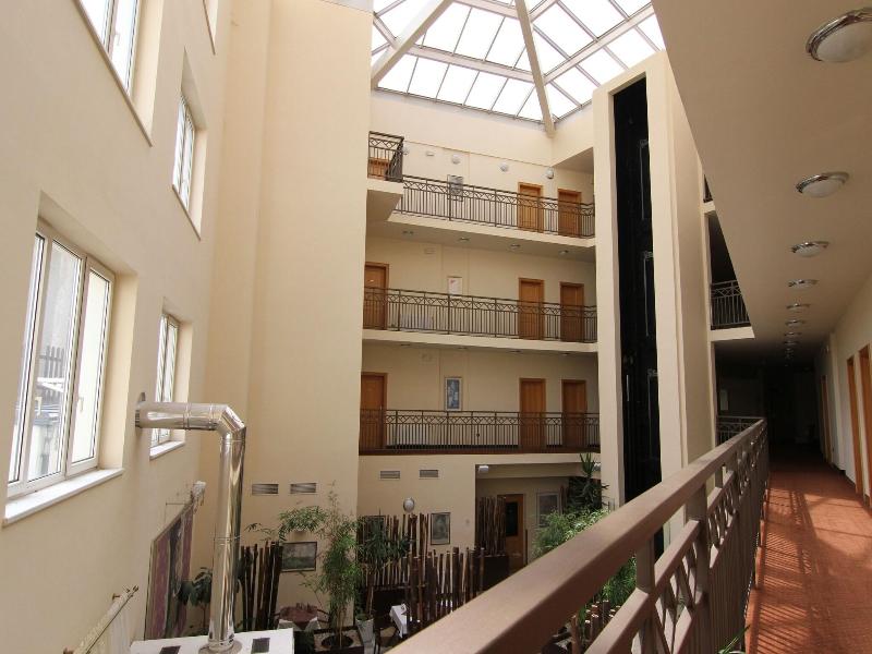 Hotel Theresia - Lobi