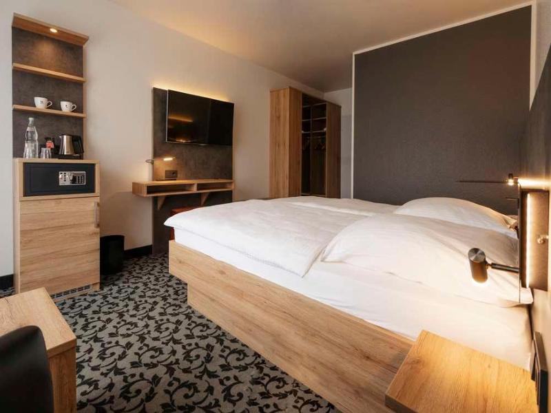 Caravelle Hotel Im Park - Oda