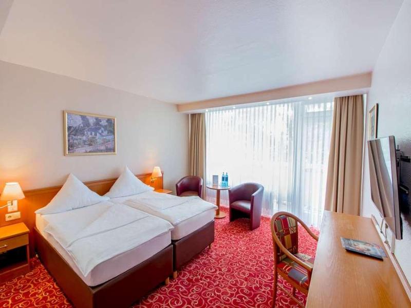 Caravelle Hotel Im Park - Oda