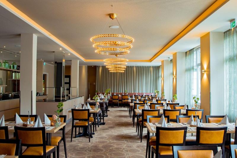 Caravelle Hotel Im Park - Restoran