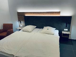 Mintarder Wasserbahnhof otel fotoğrafı