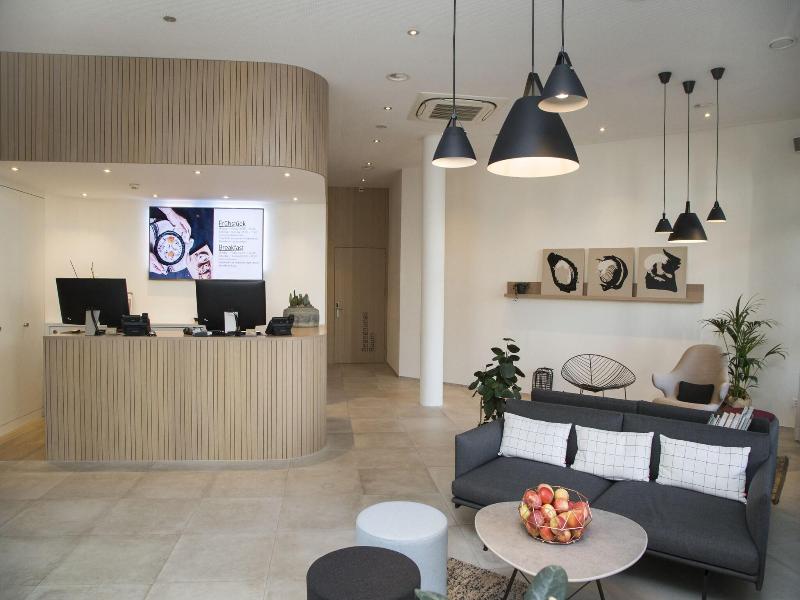 Forum Hotel - Lobi