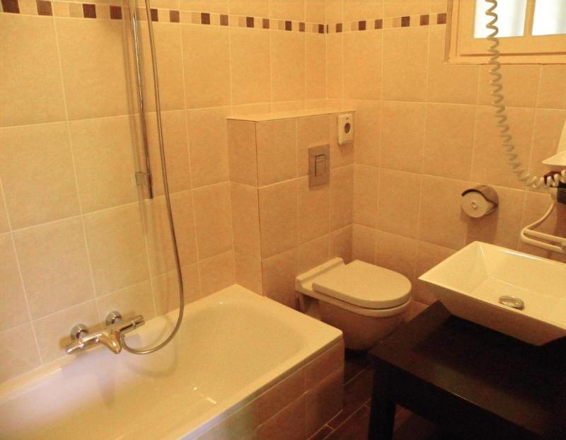 Human Hotel Residence - Oda