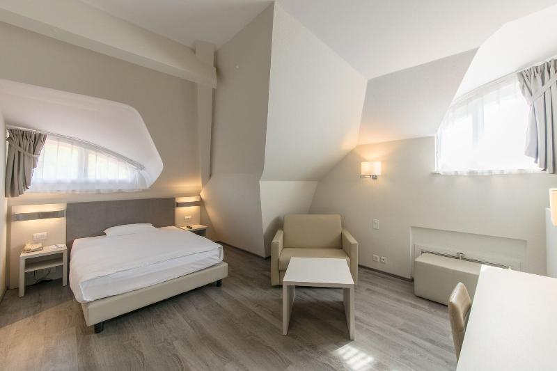 Hotel Prealpina - Oda