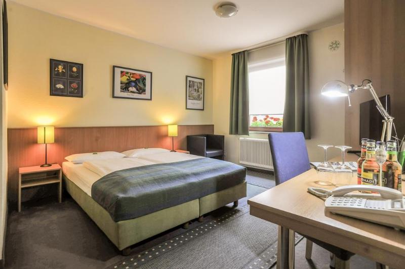 City Hotel Fellbach - Genel