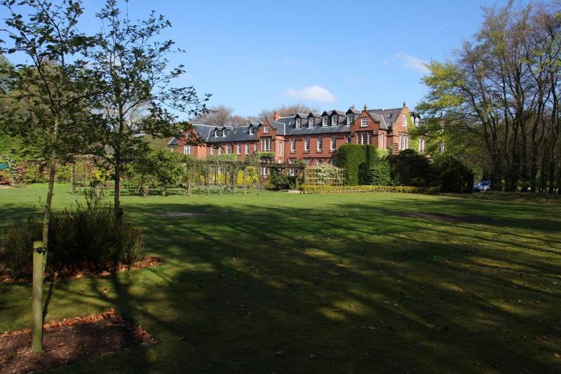 Nunsmere Hall Hotel - Genel