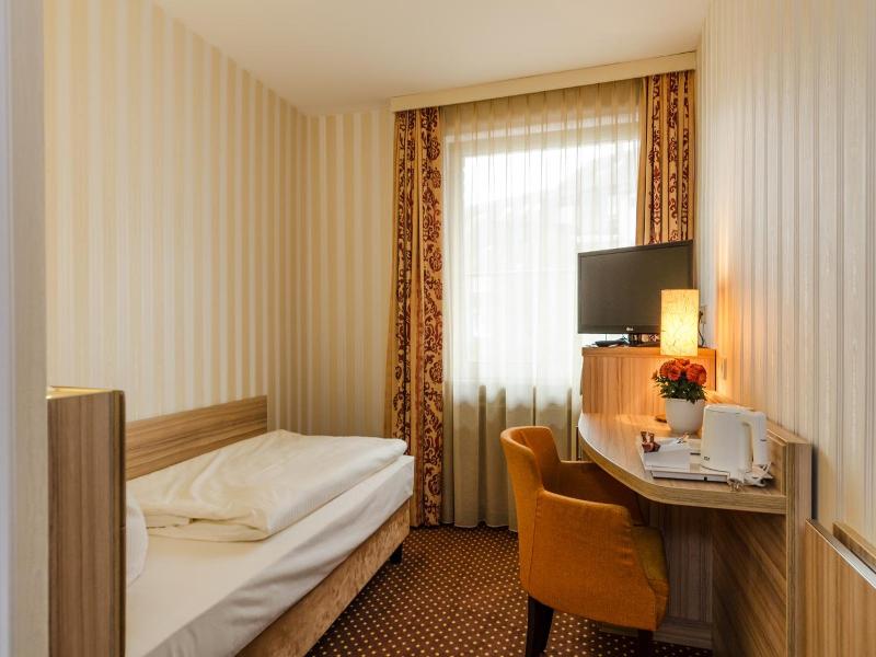 Hotel Alte Post - Oda