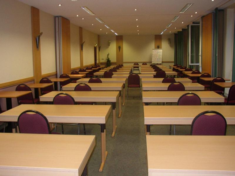 Akzent Parkhotel Trebbin - Toplantı