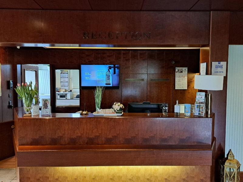 Leine Hotel - Lobi