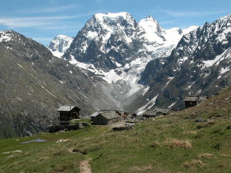 Hotel Du Pigne - Genel