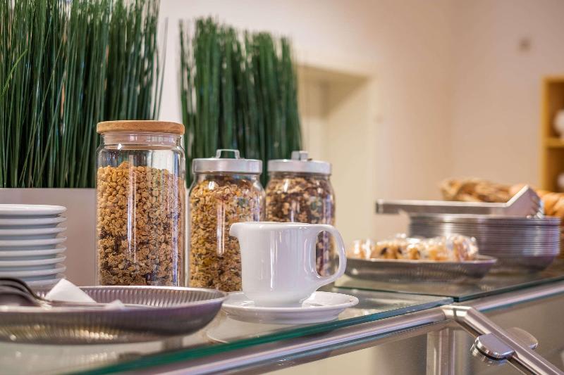 Comfort Hotel Luneburg - Restoran
