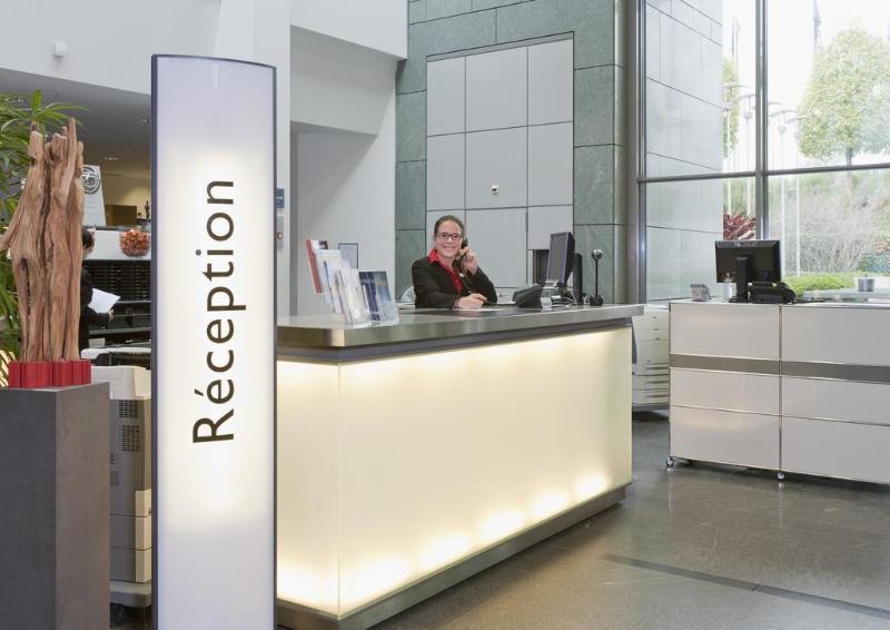 Seedamm Plaza - Genel