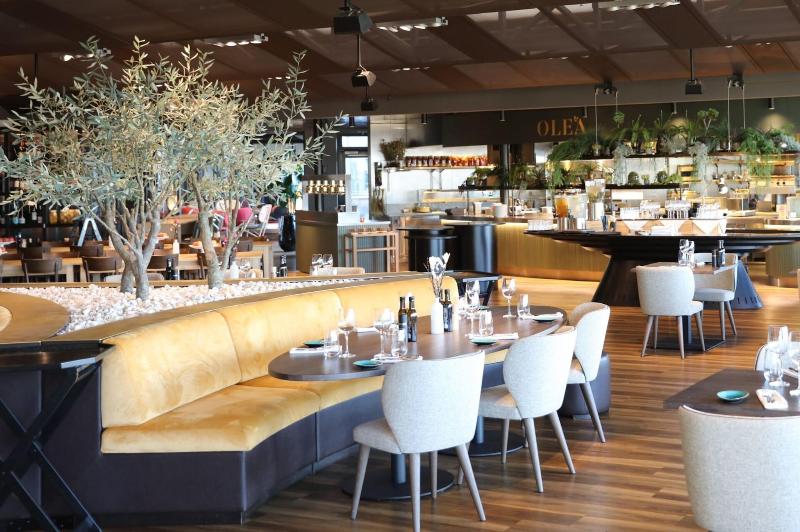 Seedamm Plaza - Restoran