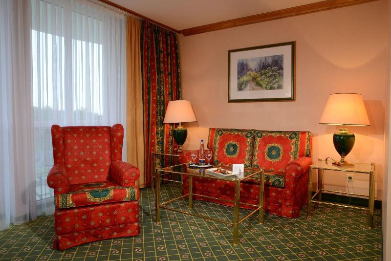 The Monarch Hotel Bad Gogging - Oda