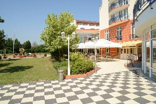 The Monarch Hotel Bad Gogging fotoÄŸrafÄ±