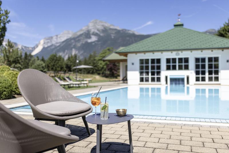 Hotel-Farm Pirchner Hof in Tyrol - Havuz