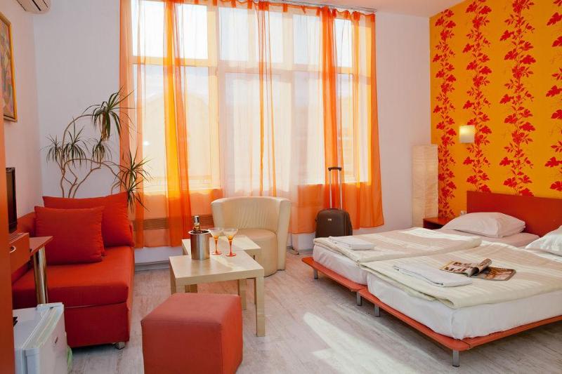 Scottys Boutique Hotel - Genel