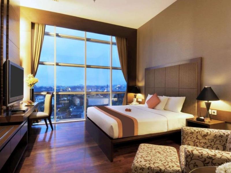 The Luxton Hotel Bandung - Genel
