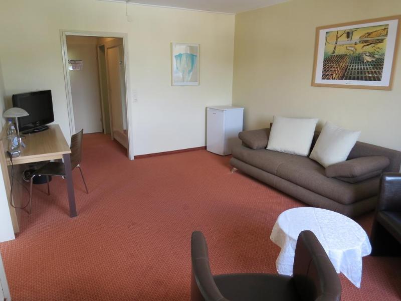 Opal Hotel - Genel