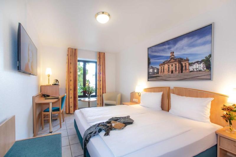 UNO Hotel Posthof Saarlouis - Oda