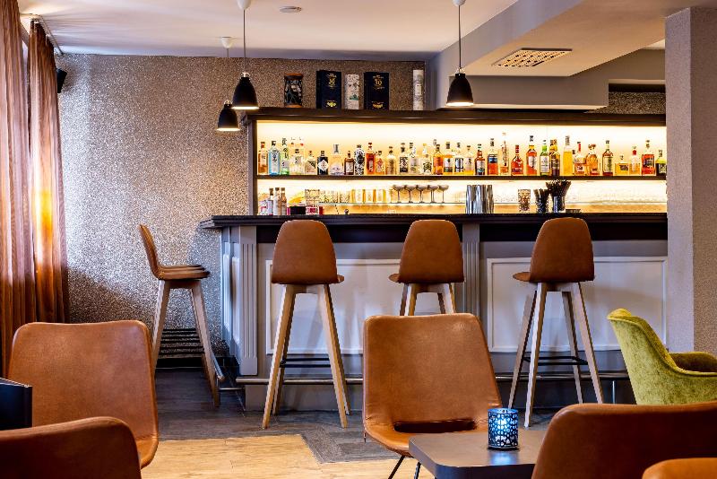 Best Western Plus Parkhotel Maximilian Ottobeuren - Bar