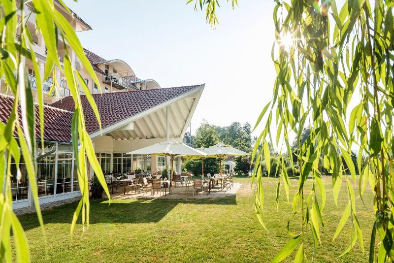 Best Western Plus Parkhotel Maximilian Ottobeuren - Teras
