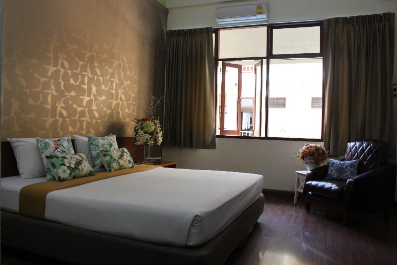 Miami Hotel Sukhumvit Bangkok - Oda