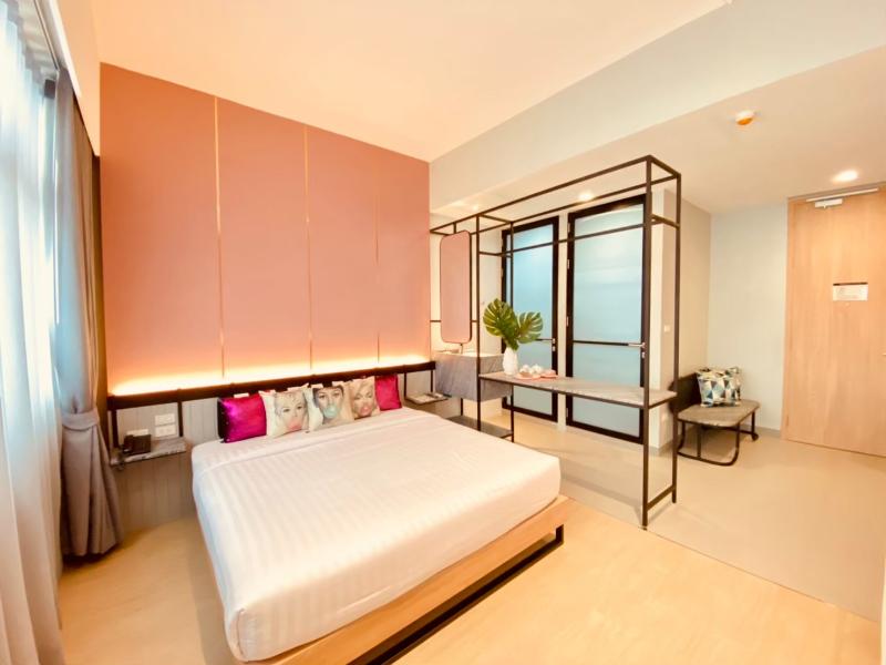 Miami Hotel Sukhumvit Bangkok - Oda