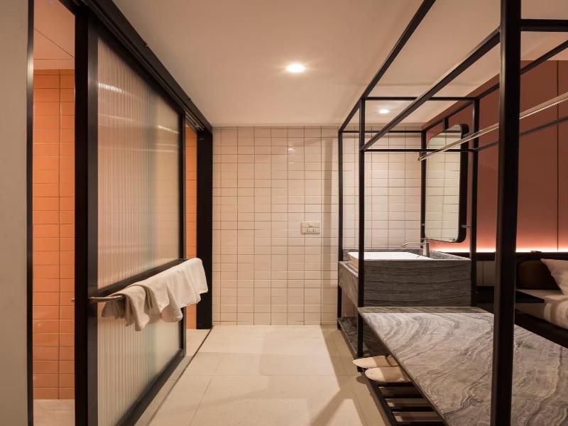 Miami Hotel Sukhumvit Bangkok - Oda