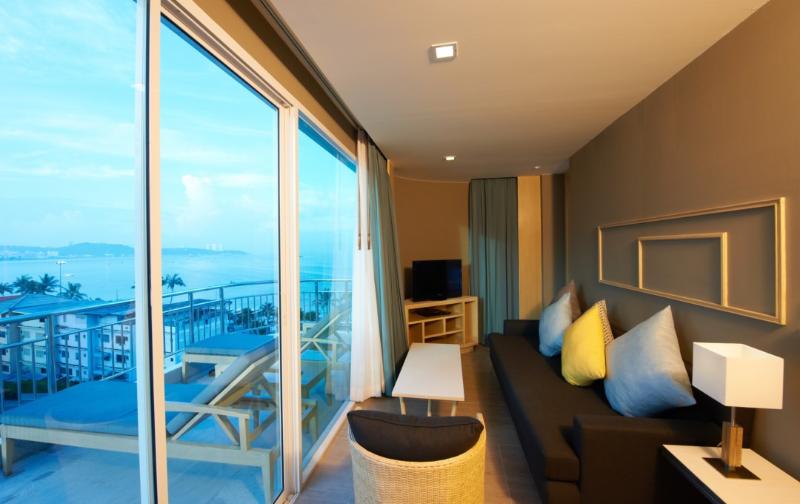 Pattaya Sea View Hotel - Oda