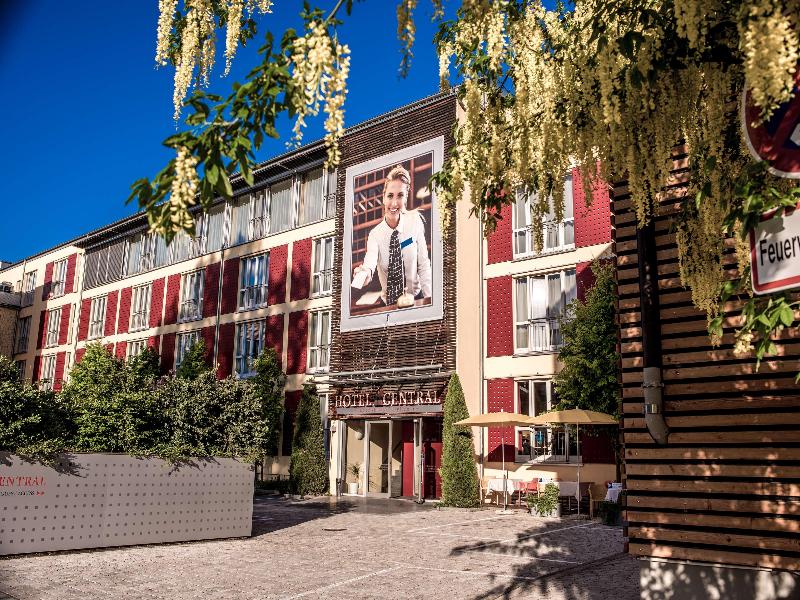 Hotel Central Regensburg CityCentre SHC by BW - Genel