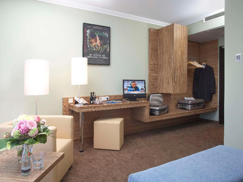 Hotel Central Regensburg CityCentre SHC by BW - Oda