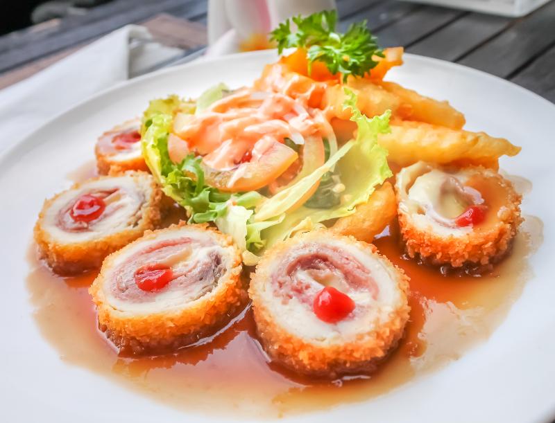Ozz Hotel Kuta - Restoran