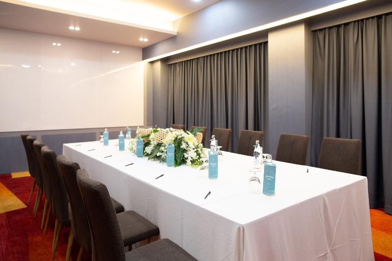 Khumphucome Hotel & Convention Hall Chiang Mai - Toplantı