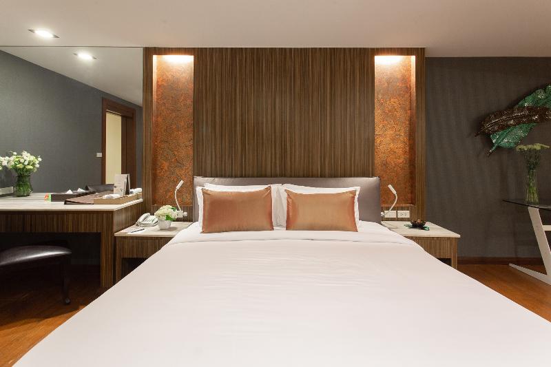 Khumphucome Hotel & Convention Hall Chiang Mai - Oda
