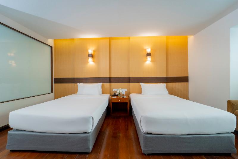 Khumphucome Hotel & Convention Hall Chiang Mai - Oda
