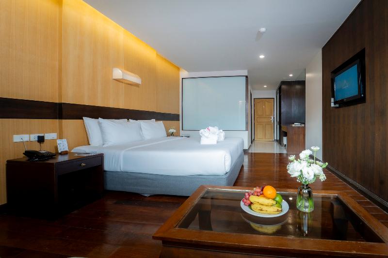 Khumphucome Hotel & Convention Hall Chiang Mai - Oda