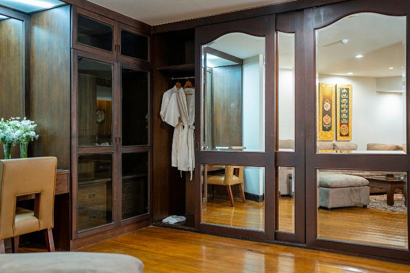 Khumphucome Hotel & Convention Hall Chiang Mai - Oda