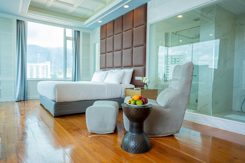 Khumphucome Hotel & Convention Hall Chiang Mai - Oda