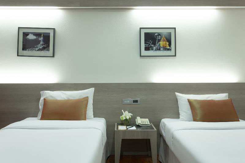Khumphucome Hotel & Convention Hall Chiang Mai - Oda
