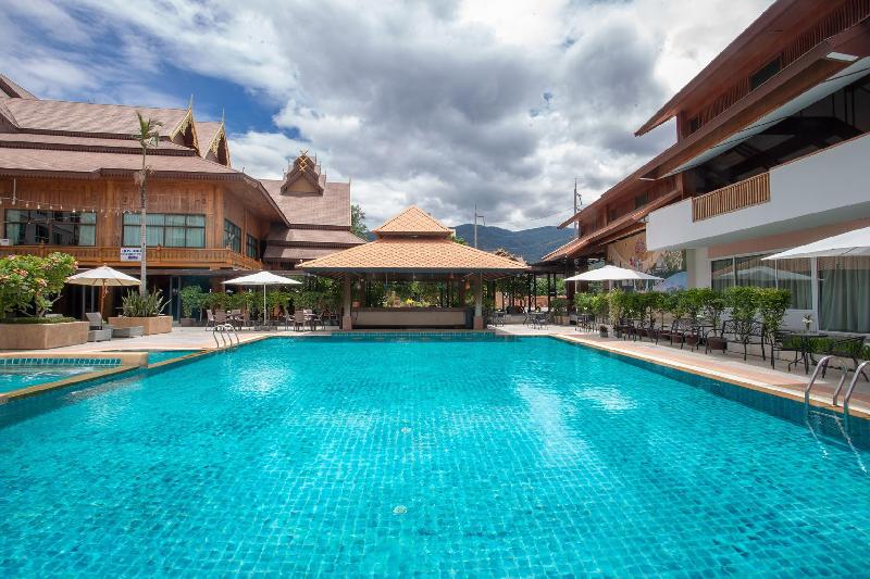 Khumphucome Hotel & Convention Hall Chiang Mai - Havuz